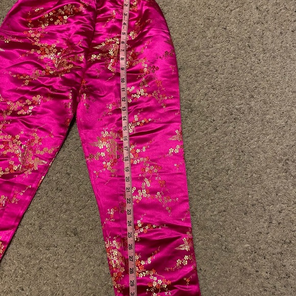 Traditional Chinese 2 piece - Picture 9 of 11